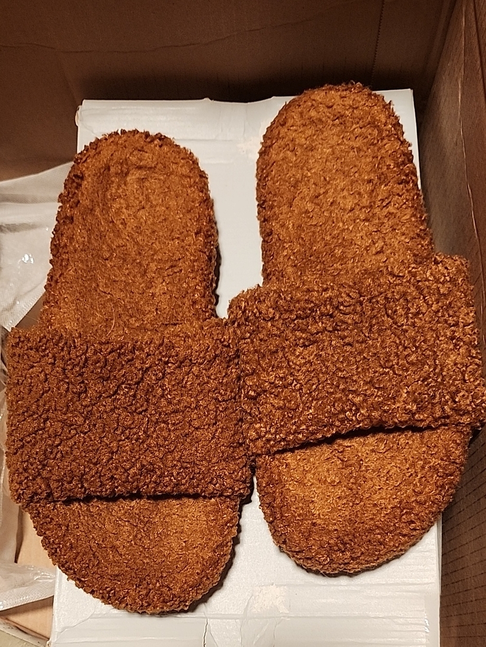 Cozy Teddy Slide Sandals Never Worn Size 8